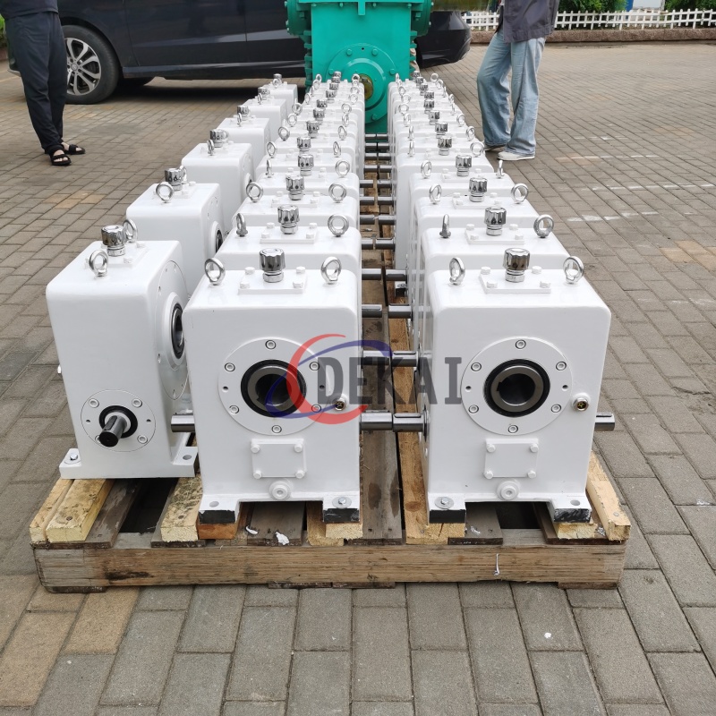 德凱非標(biāo)批量定制精密包絡(luò)蝸輪蝸桿減速機(jī)輥壓線(xiàn)小側(cè)隙